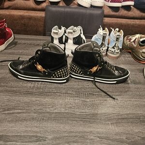 Black And Gold Versace Shoes